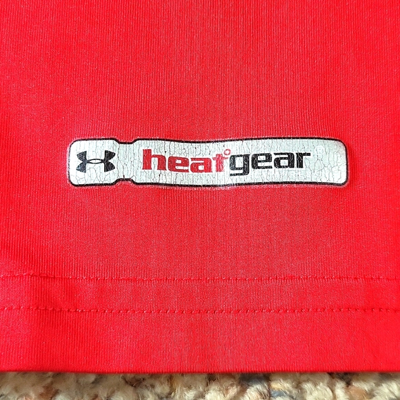 π₯4 for $30π₯ Under Armour red heatgear base layer compression shirt size SM - Picture 7 of 9